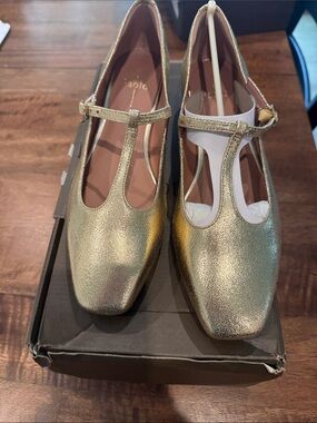 Paolo Metallic Gold T-Strap Square-Toe Flats
